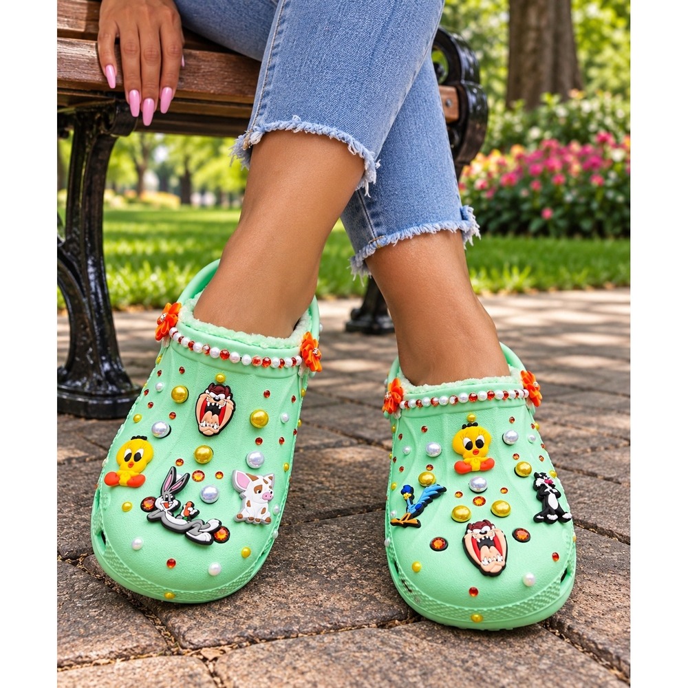 Shoes Sandals‎ Clog Girls Mint Green (Size J3) Bugs Bunny Custom Made